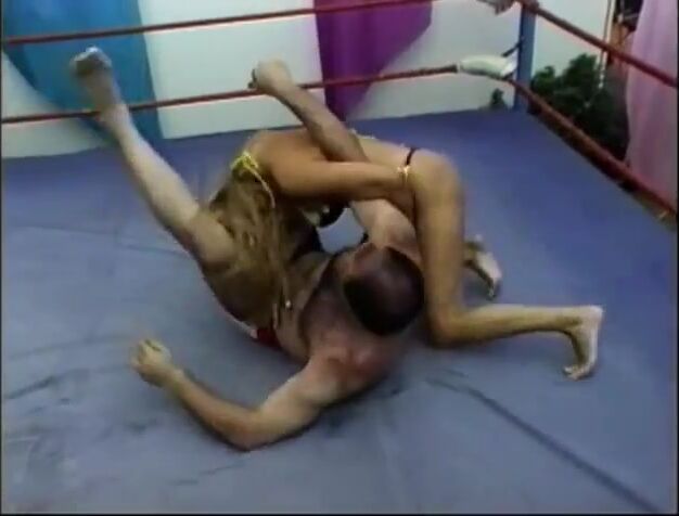 Hollywood vs Scott mixed wrestling