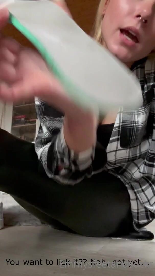Emmyfeetandsocks