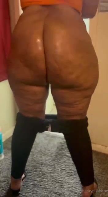 Thickyellabone
