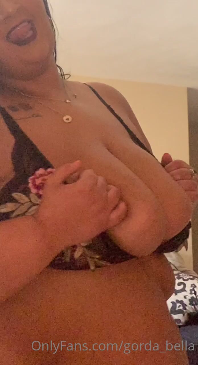 gorda_bella