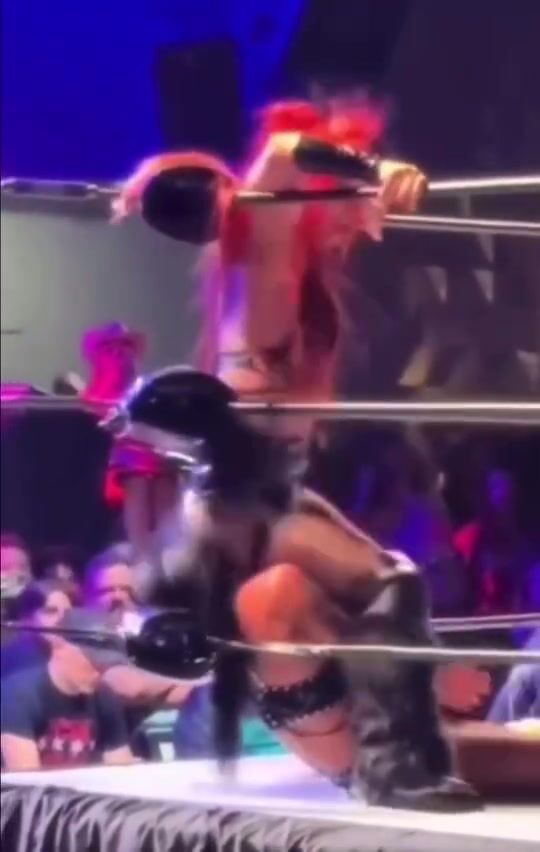Priscilla Kelly stinkface 1 alt angle