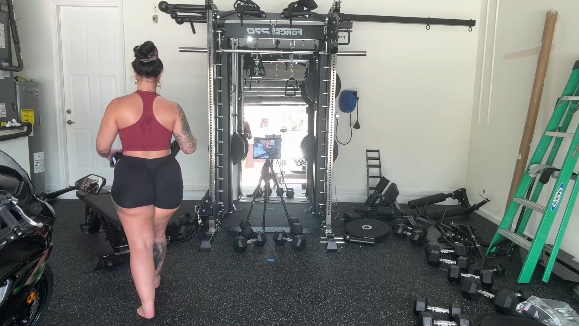 Ognaomifoxx 2/3 stream gyat sweaty as fuck workout