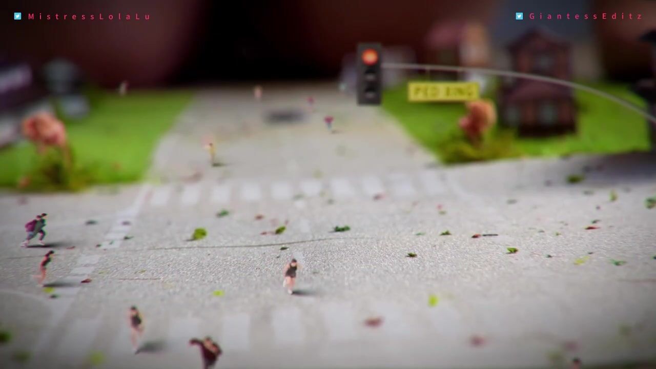 giantess lola's tiny town
