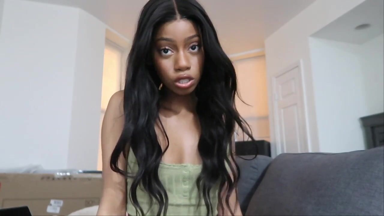 Princess Phoebe - Controlled by Soles