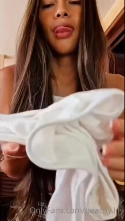 TS Peach Lil cumpilation 1
