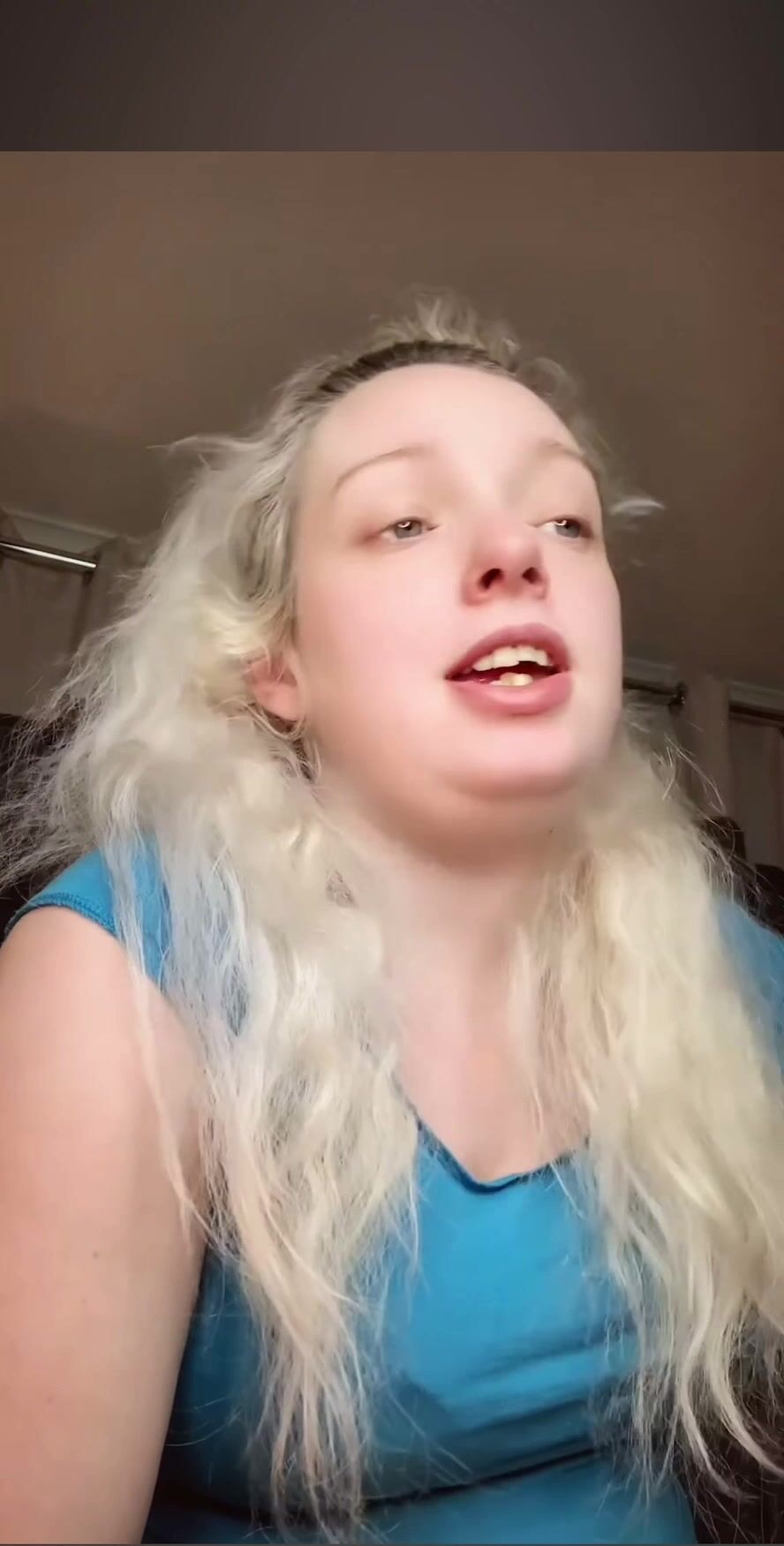 Pregnant woman vore