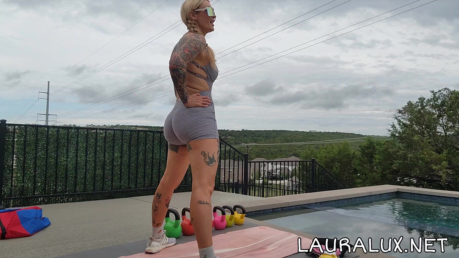 Lauralux gyat stream and workout