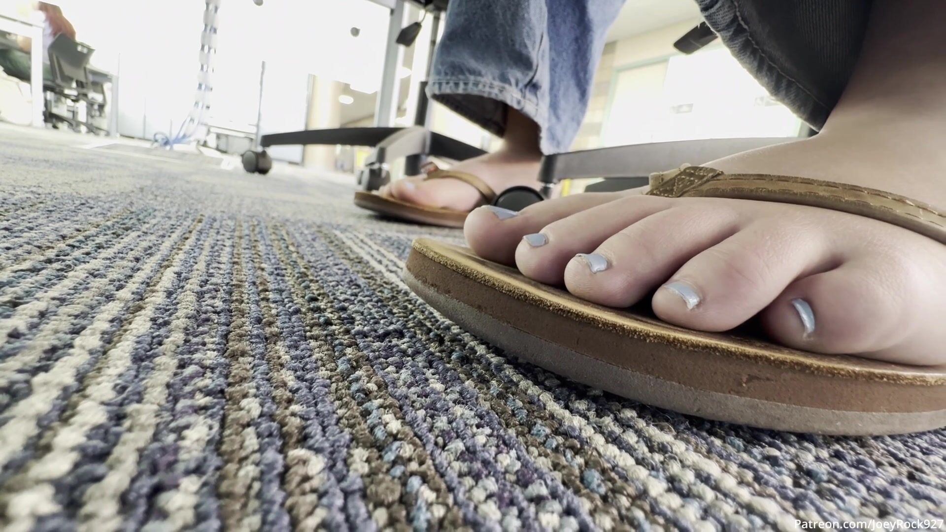 extreme close up candid college girl feet