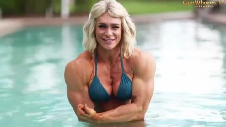 Giant Blonde