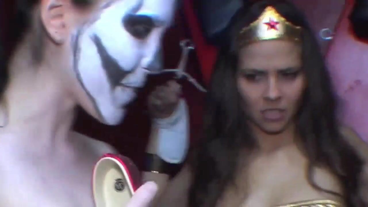 CB superheroine
