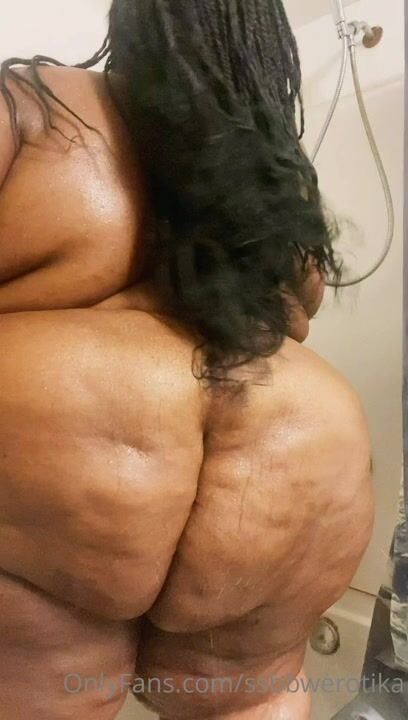 ssbbw erotika shower