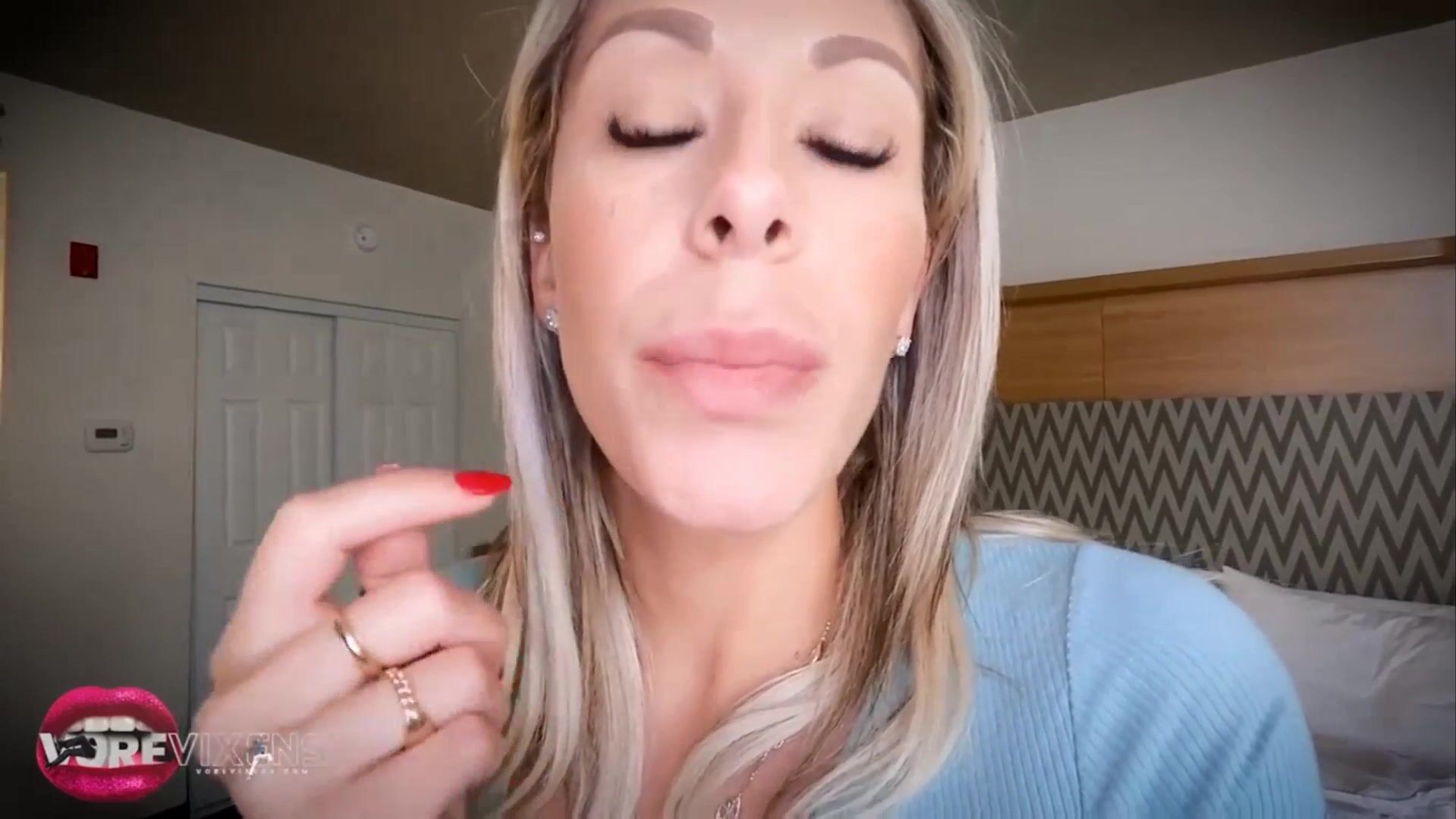 Nikki Brooks Cruel Step Mother Vore
