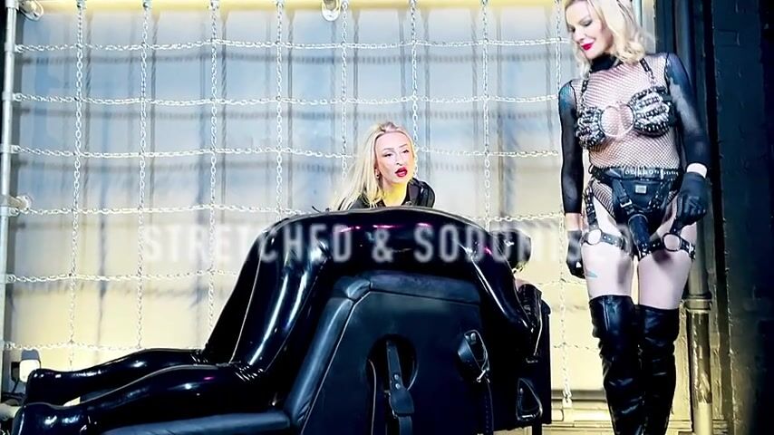 Lady phoenix anna elite stretched and sodomised
