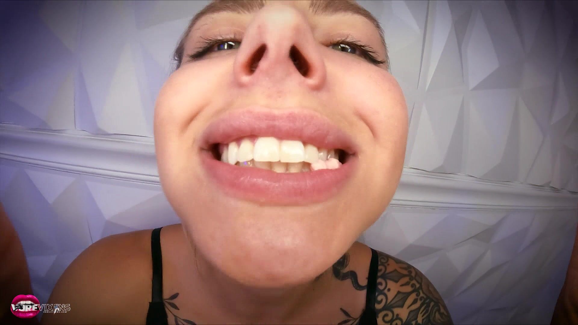 Bubble Bite - Mandy Wolf