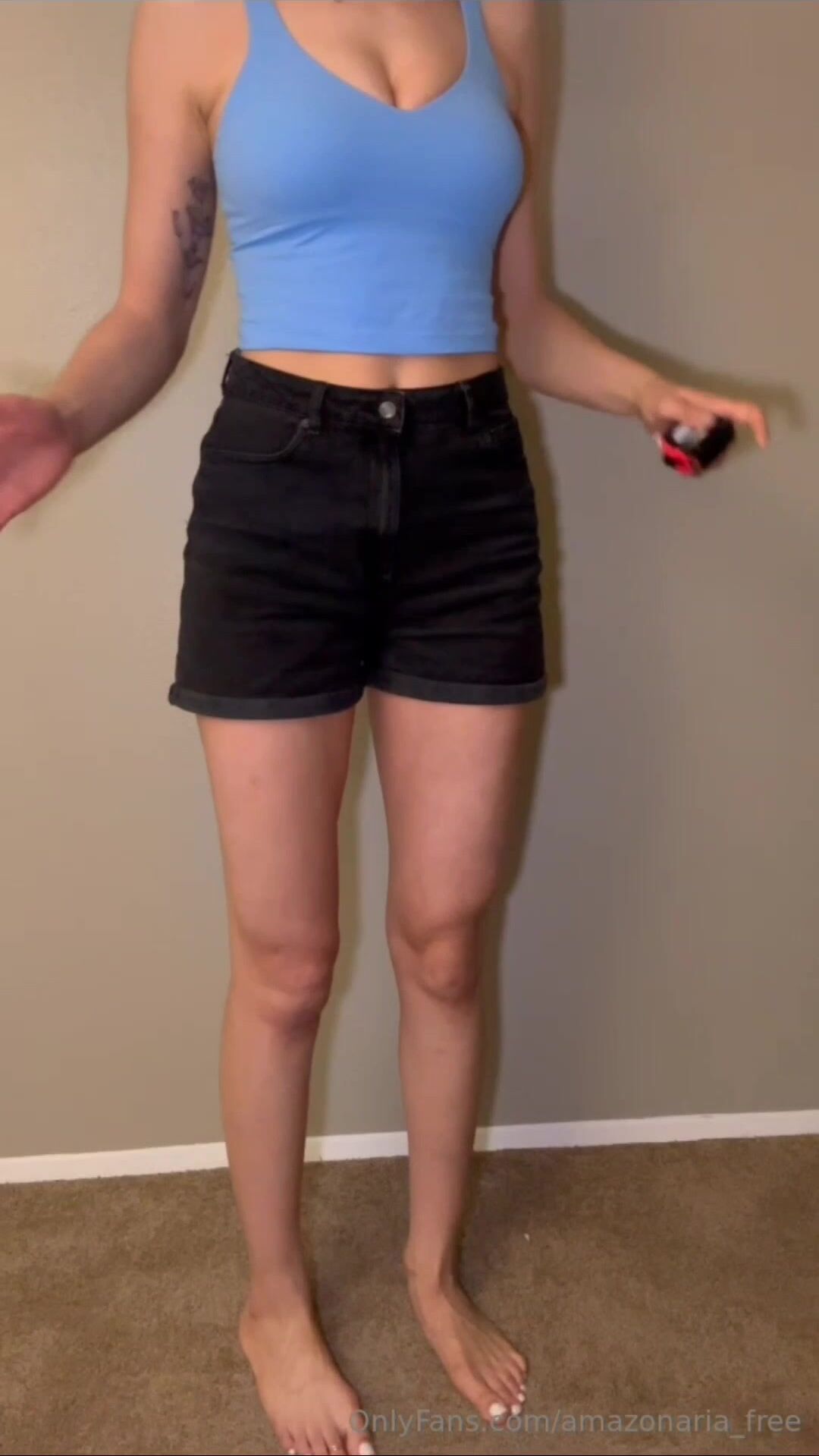 Tall Aria MEASURED herself