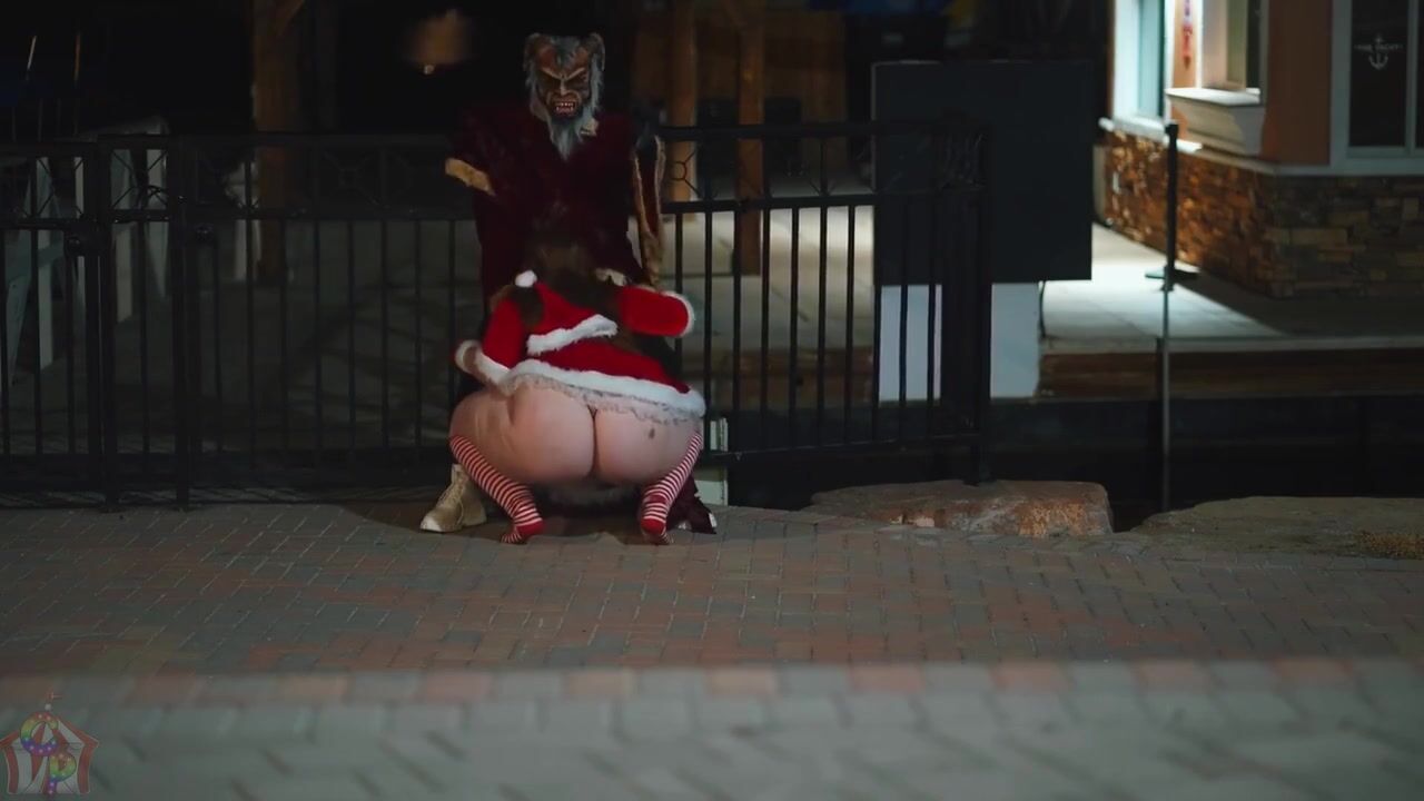 Mia Dior Krampus Whore