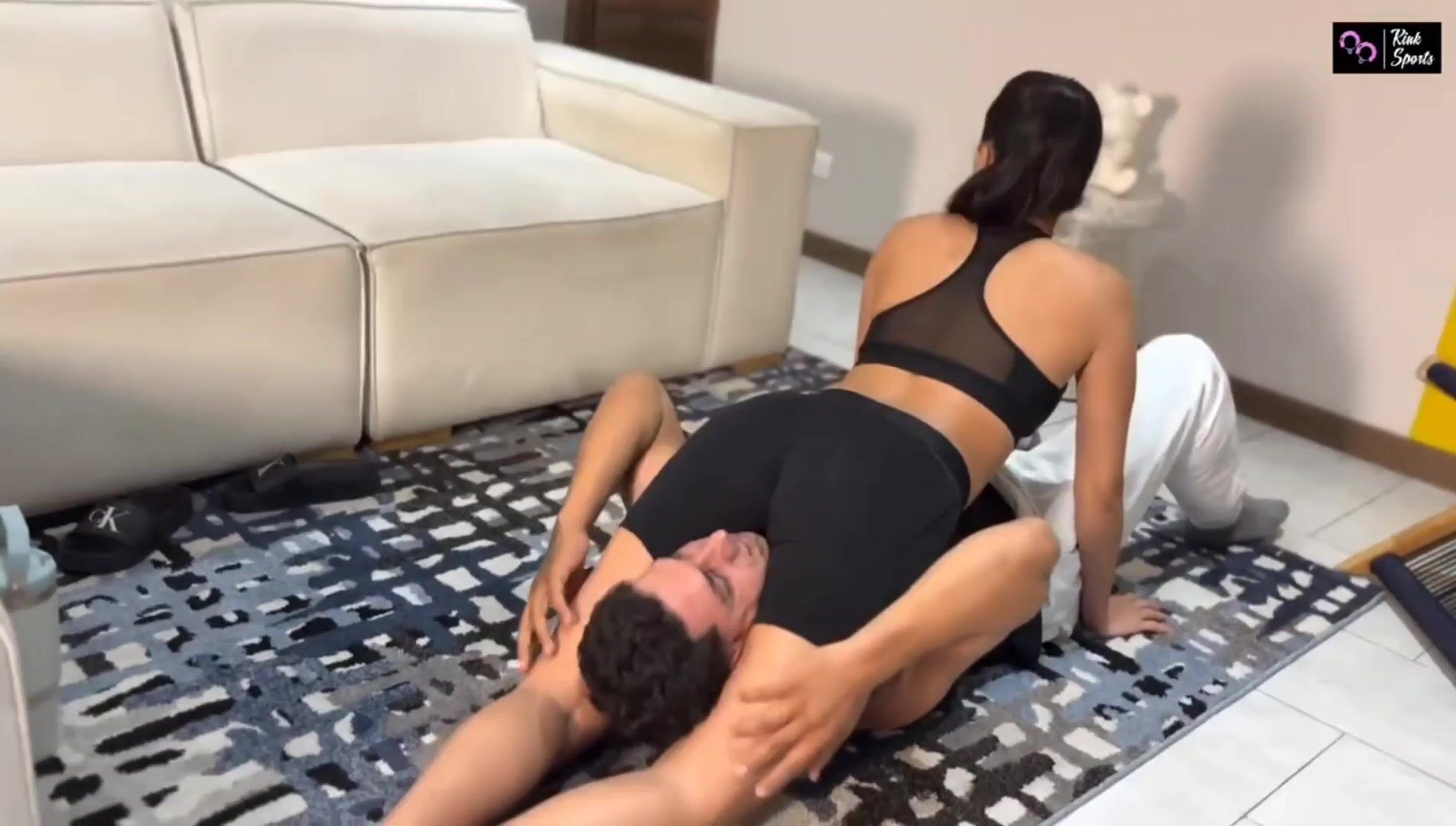 Kink Sports - She Humbles Him: Sofia'S Legs Tighten Like Steel Cables As Her Inner Thighs Press Serg
