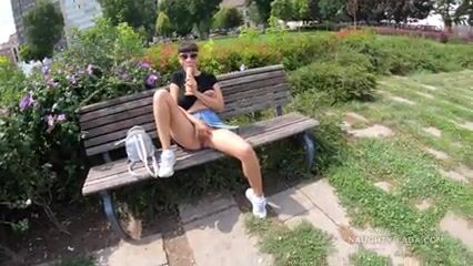 Naughty Lada - Toy bench