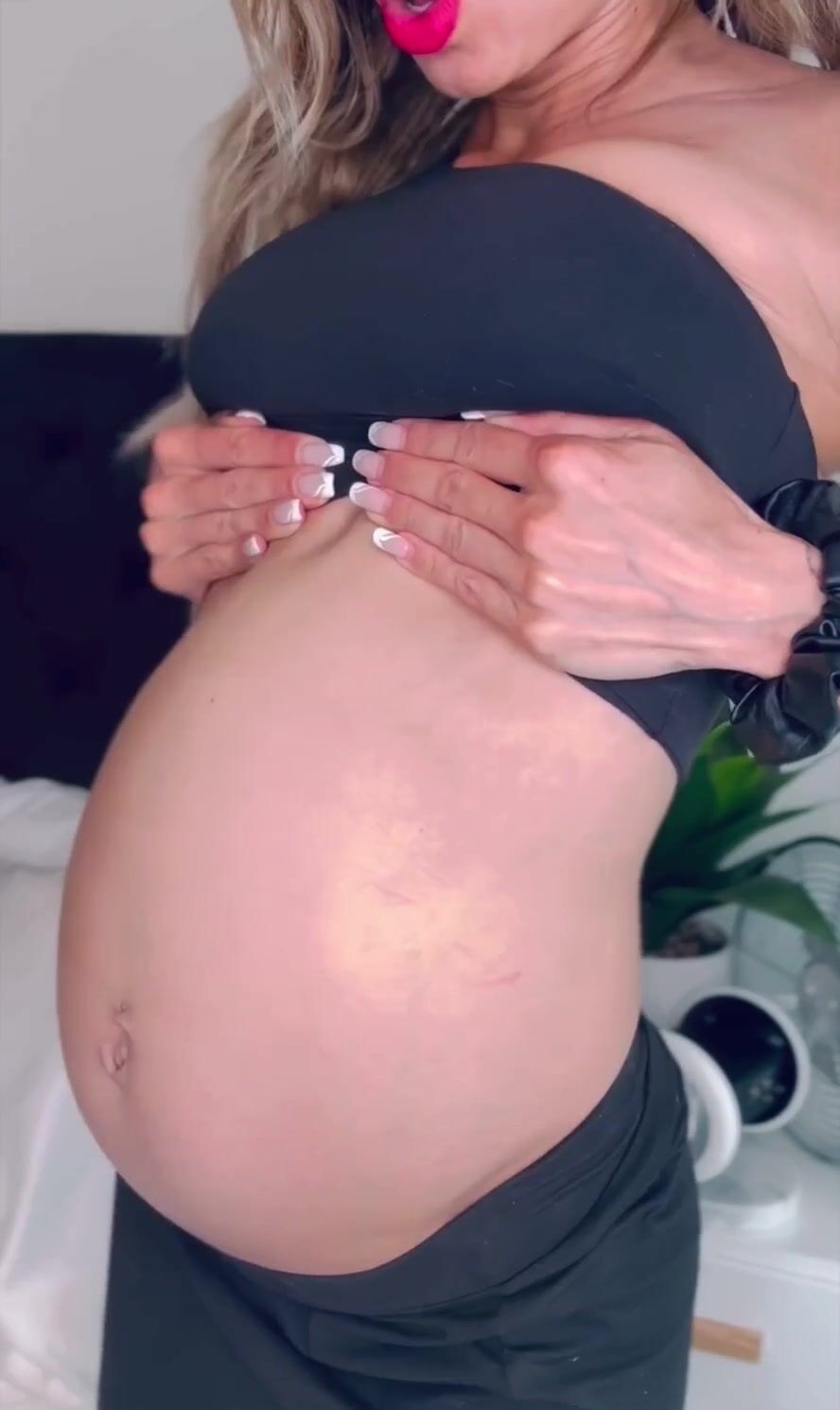 Asmrmother - Human Balloon