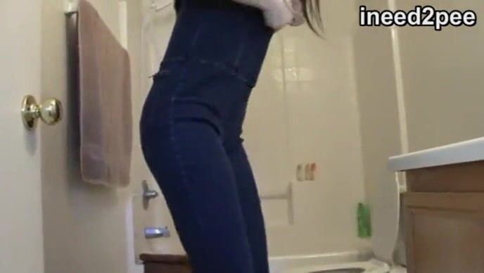 IN2P Brookelynne Briar overalls pee