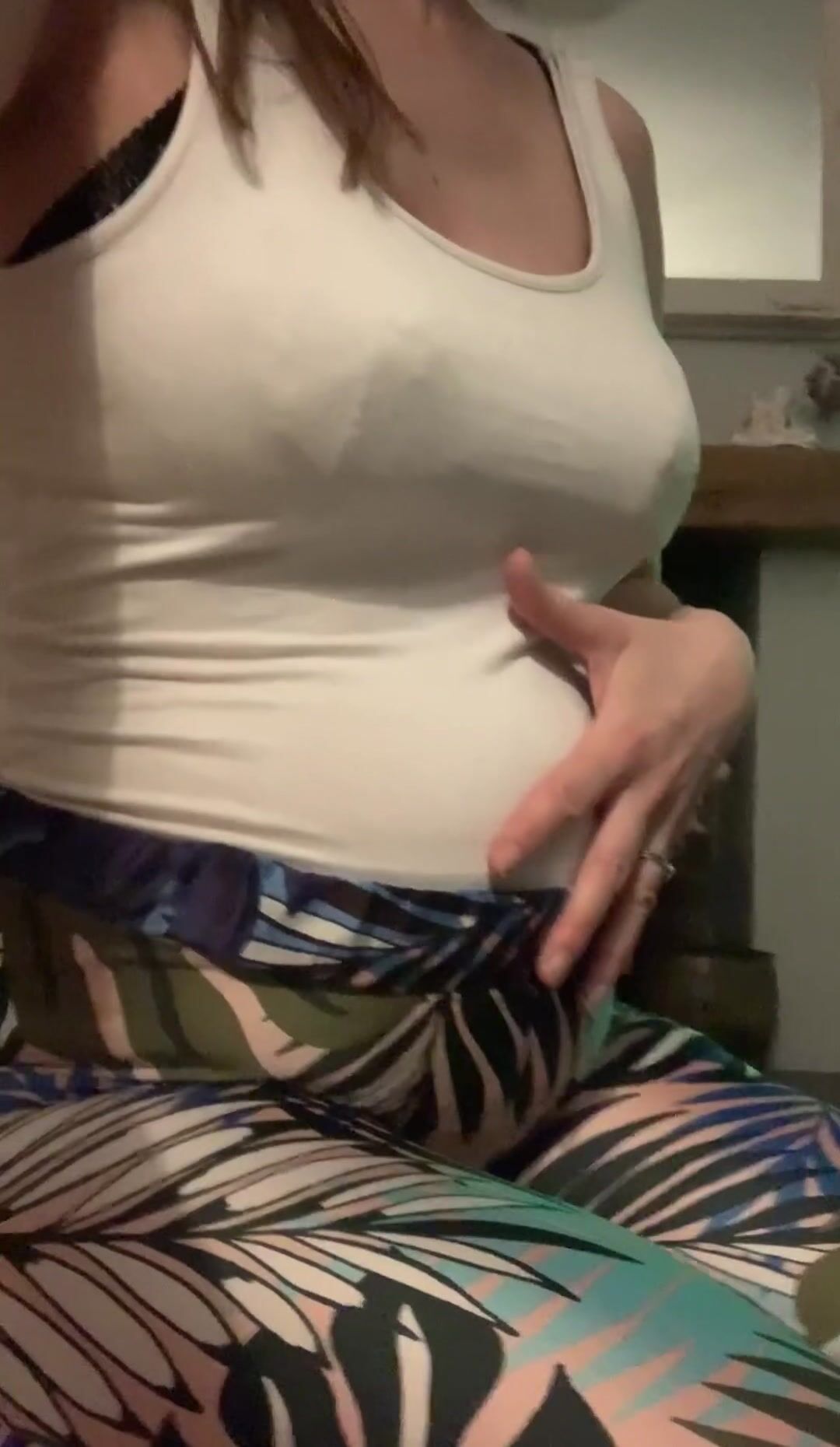 Evieexpands vore belly