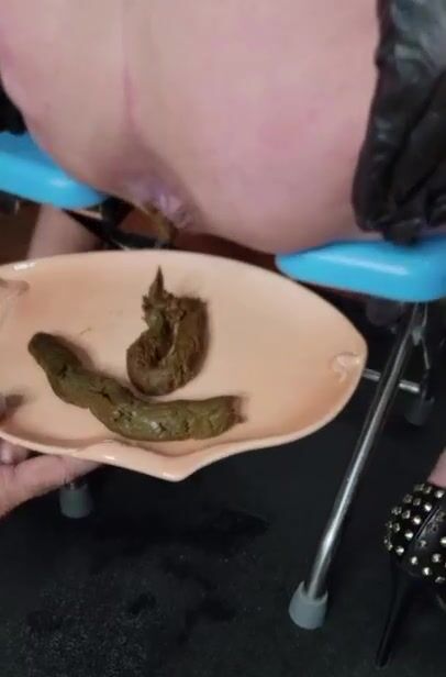 Lady Anaconda