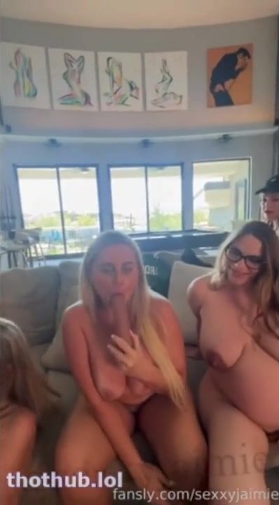 Sexxyjaimie lesbian strapon 6