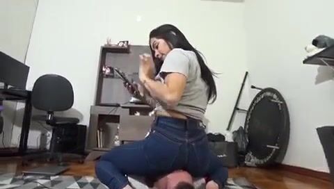 scarlet wind jeans farting
