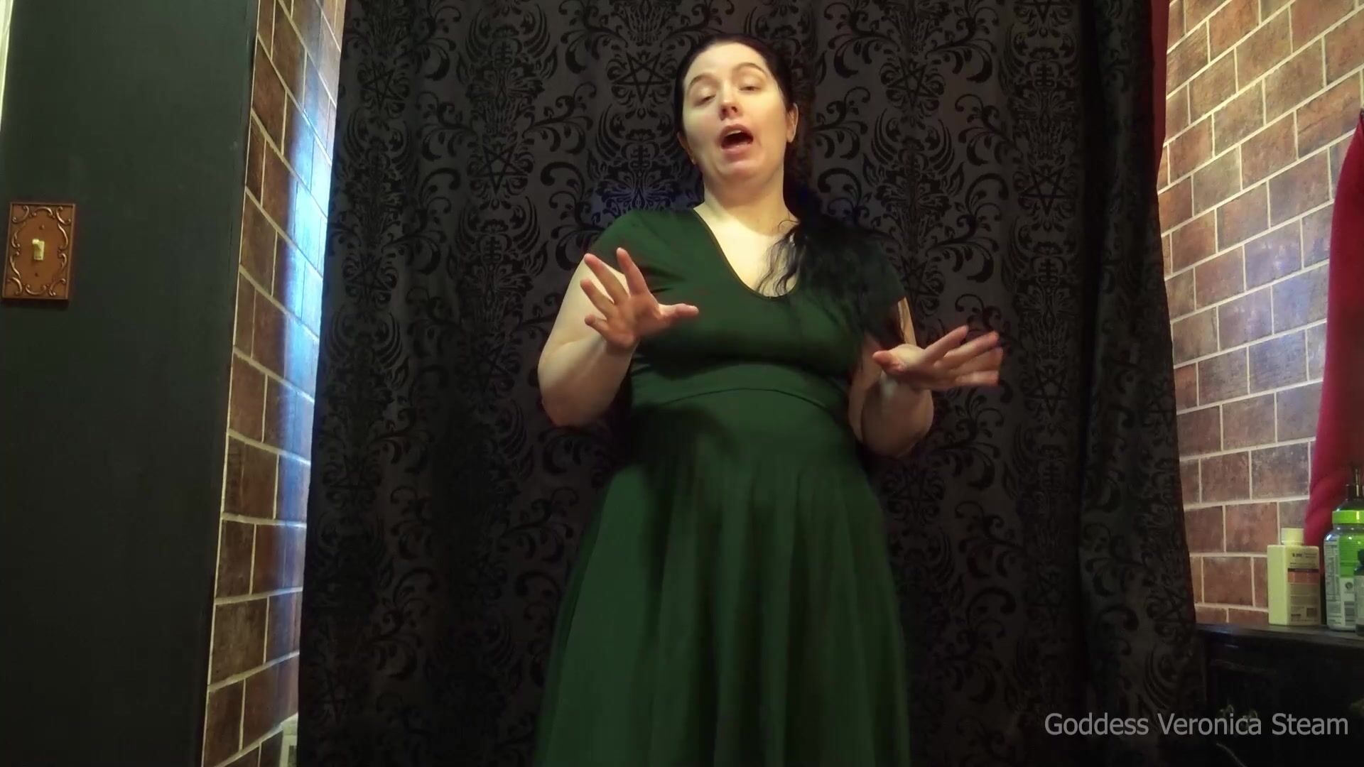 Veronica Steam - Intruder Fart Punishment