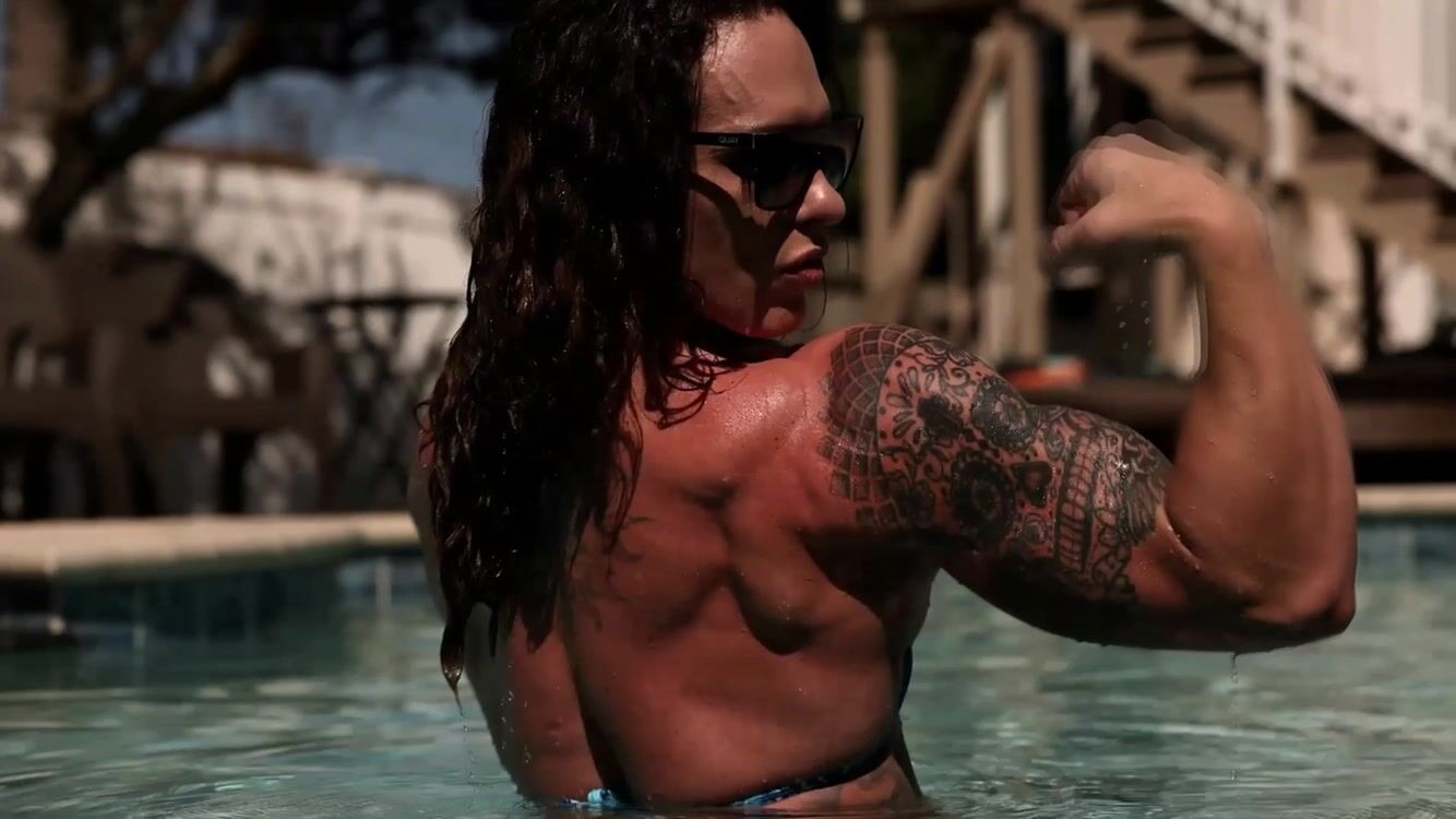 Monstress Pool Flexing
