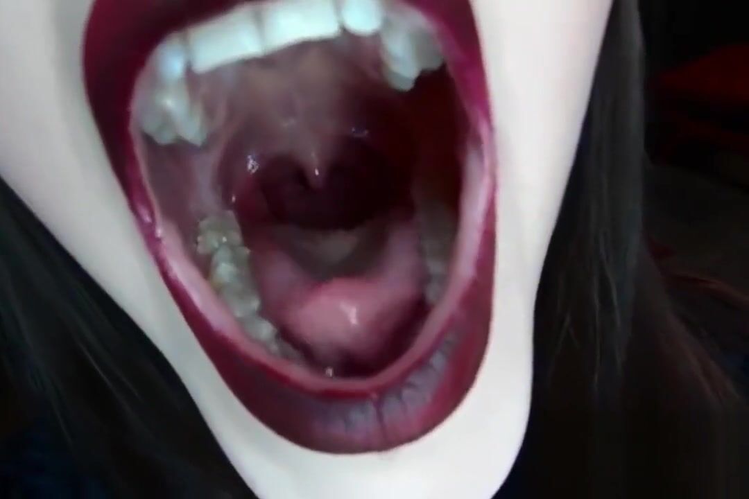 Kelle Martina - POV Giantess Vore Joi