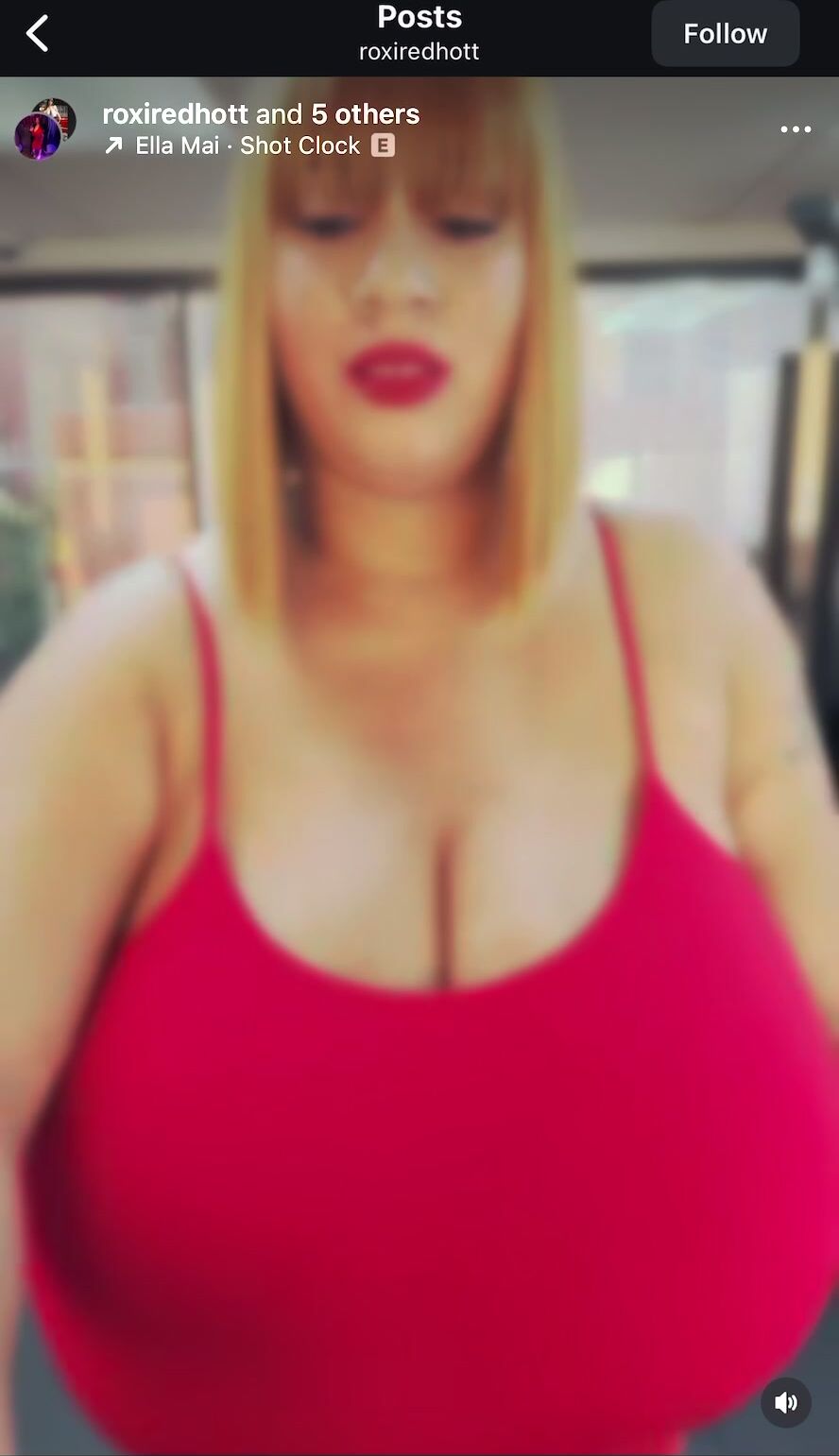 Roxi Red exercise