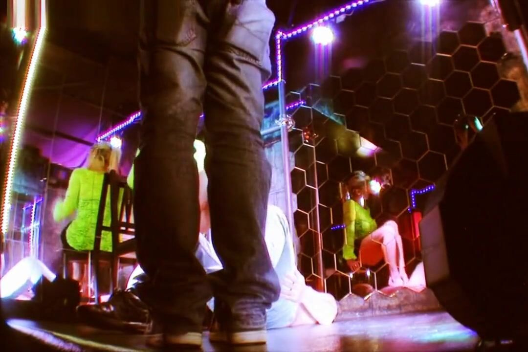 Jennyfer Cruel Hard Bareffet Trampling