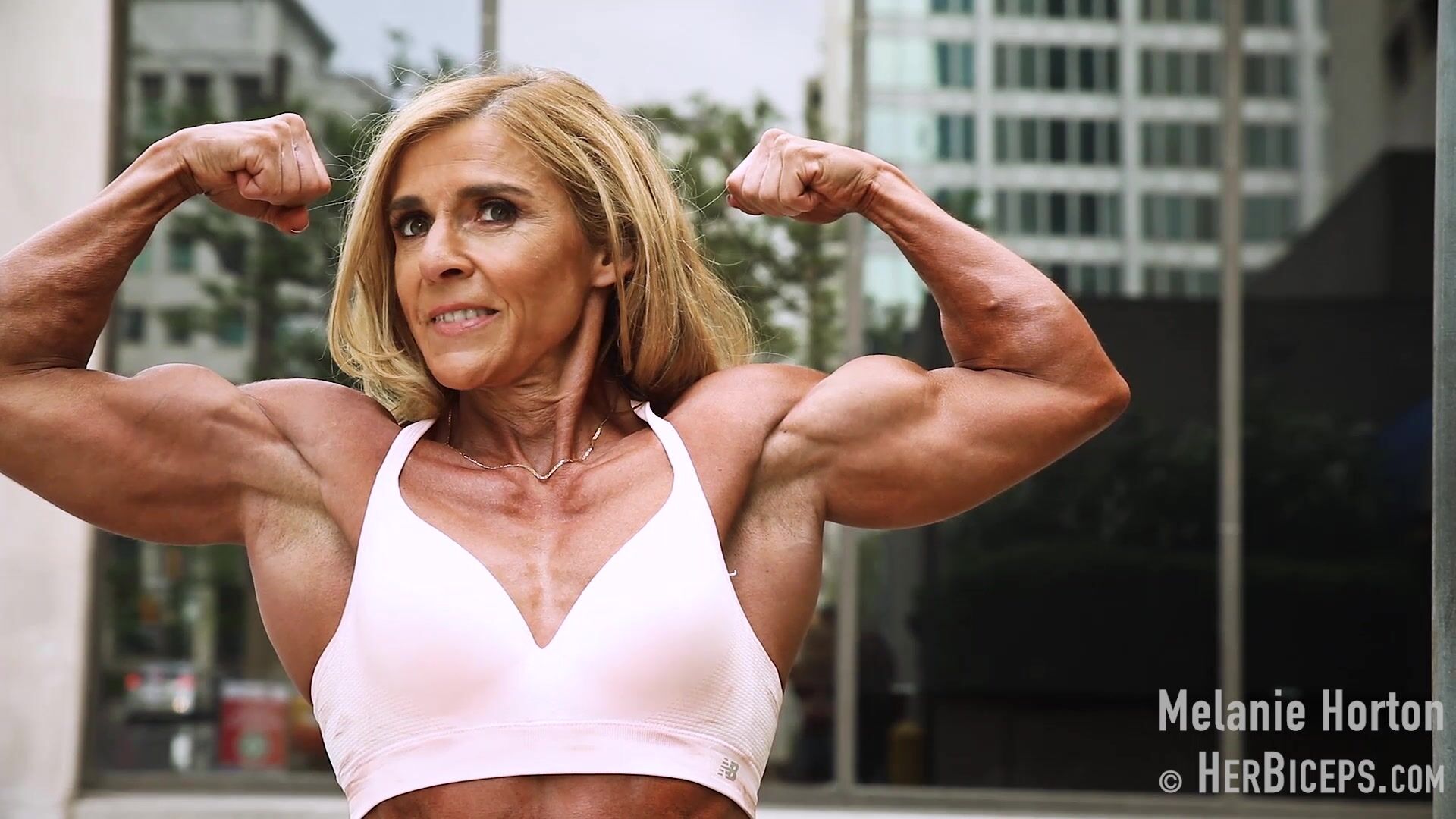 muscle mommy