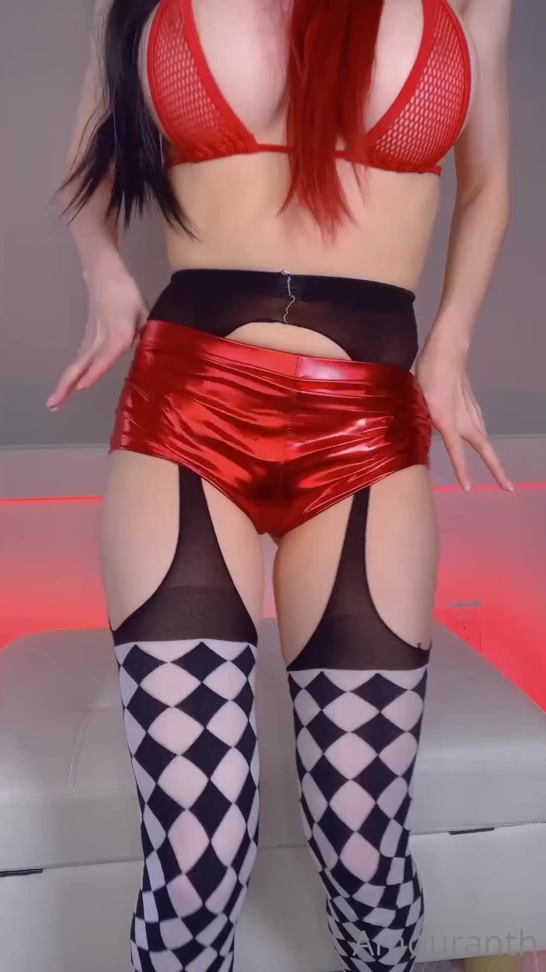 Amouranth Harley quin JOI