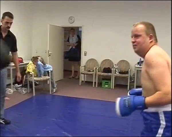 Anne H mixed boxing