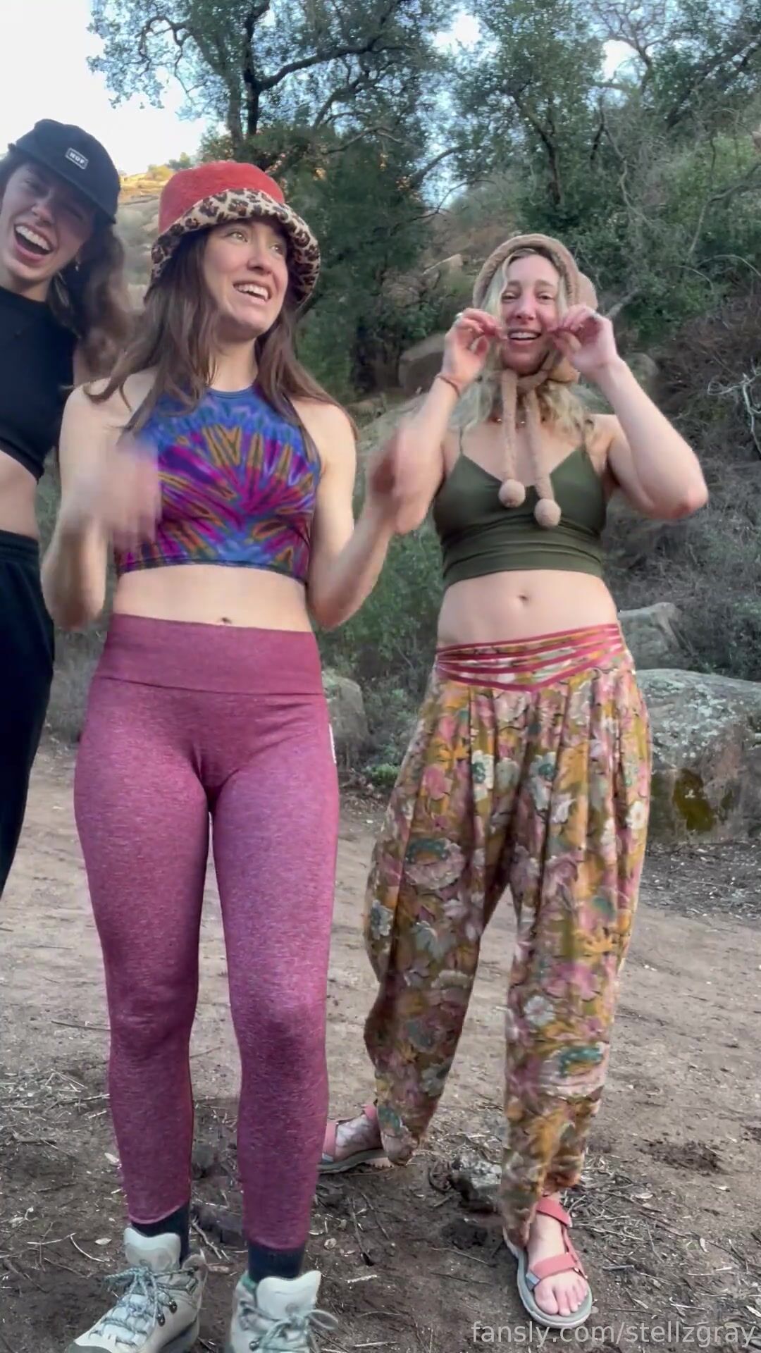 stellzgray girls that play (and get caught flashing together stay together