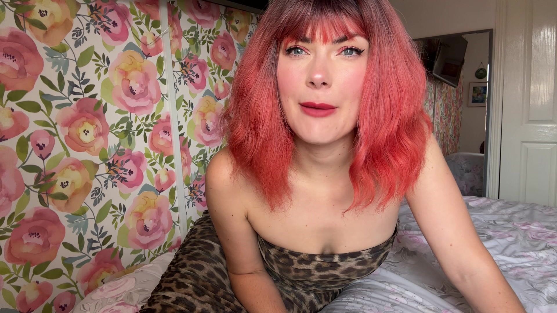 YourHikerBabe - Finally Fucked Sissy