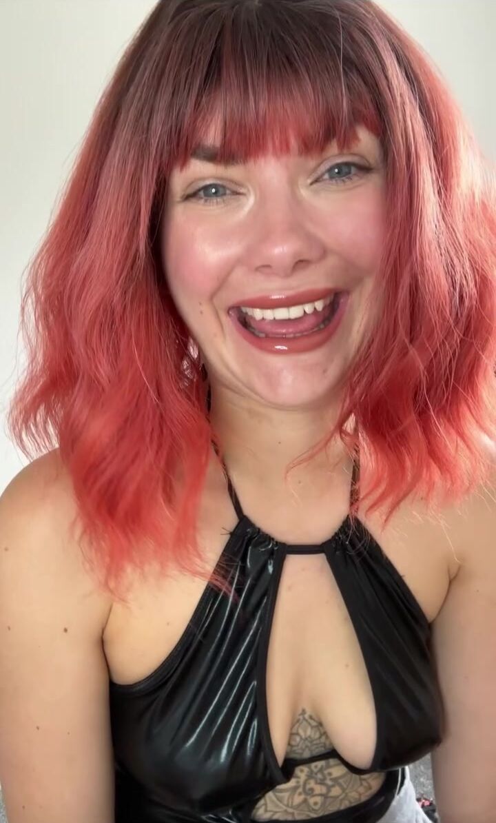 YourHikerBabe - Sissy Cuckold For BBC
