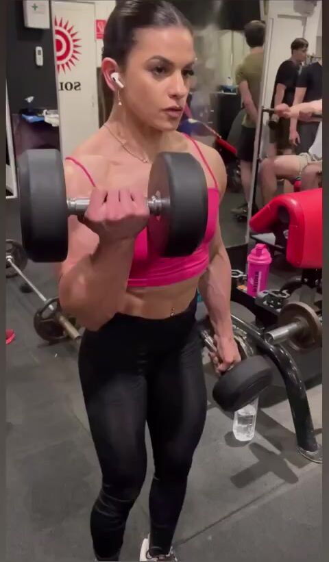Stefana Pumps Biceps