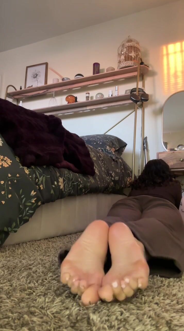 chicc foot joi 2