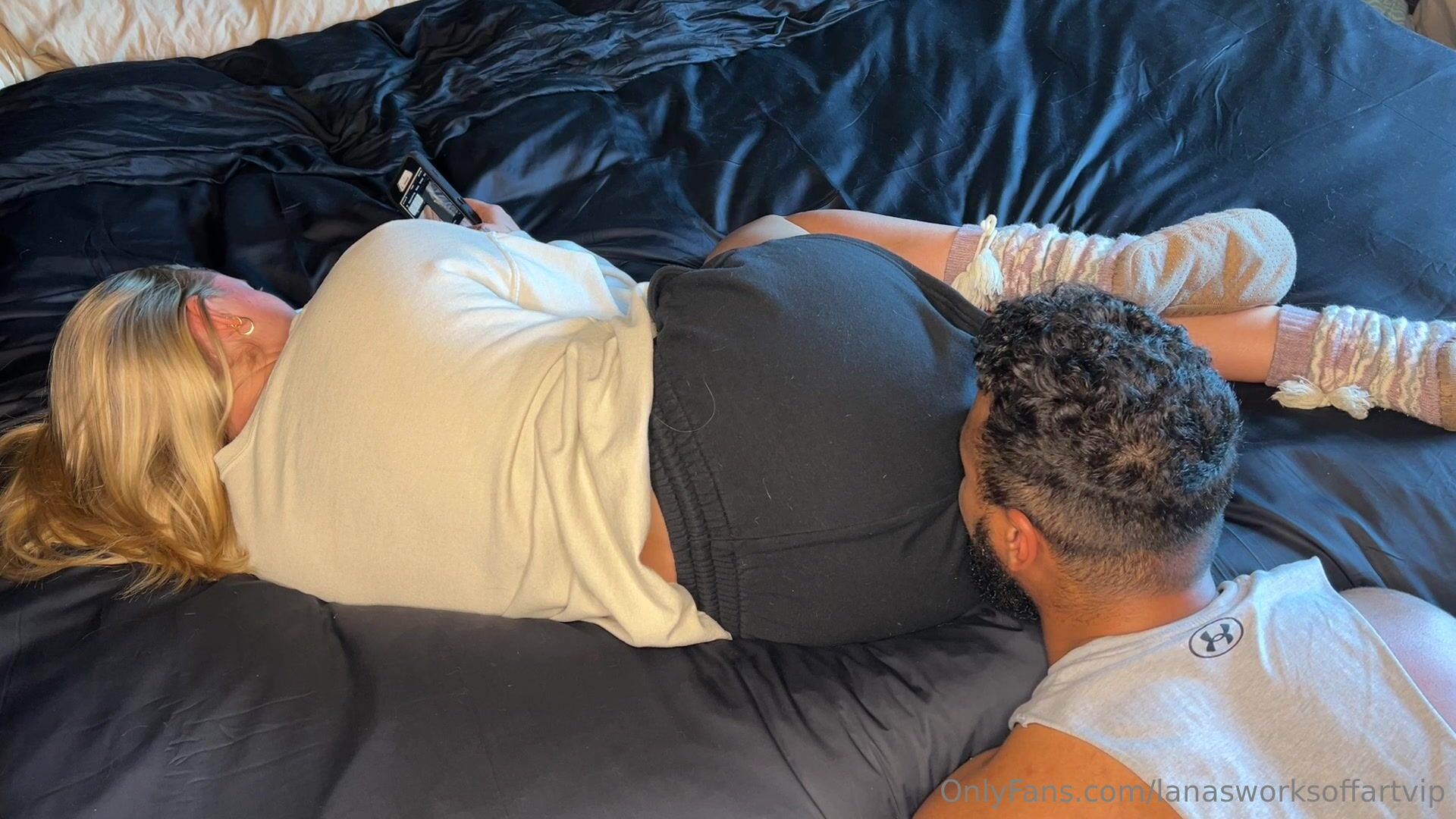 Lana ignore him and farting on him