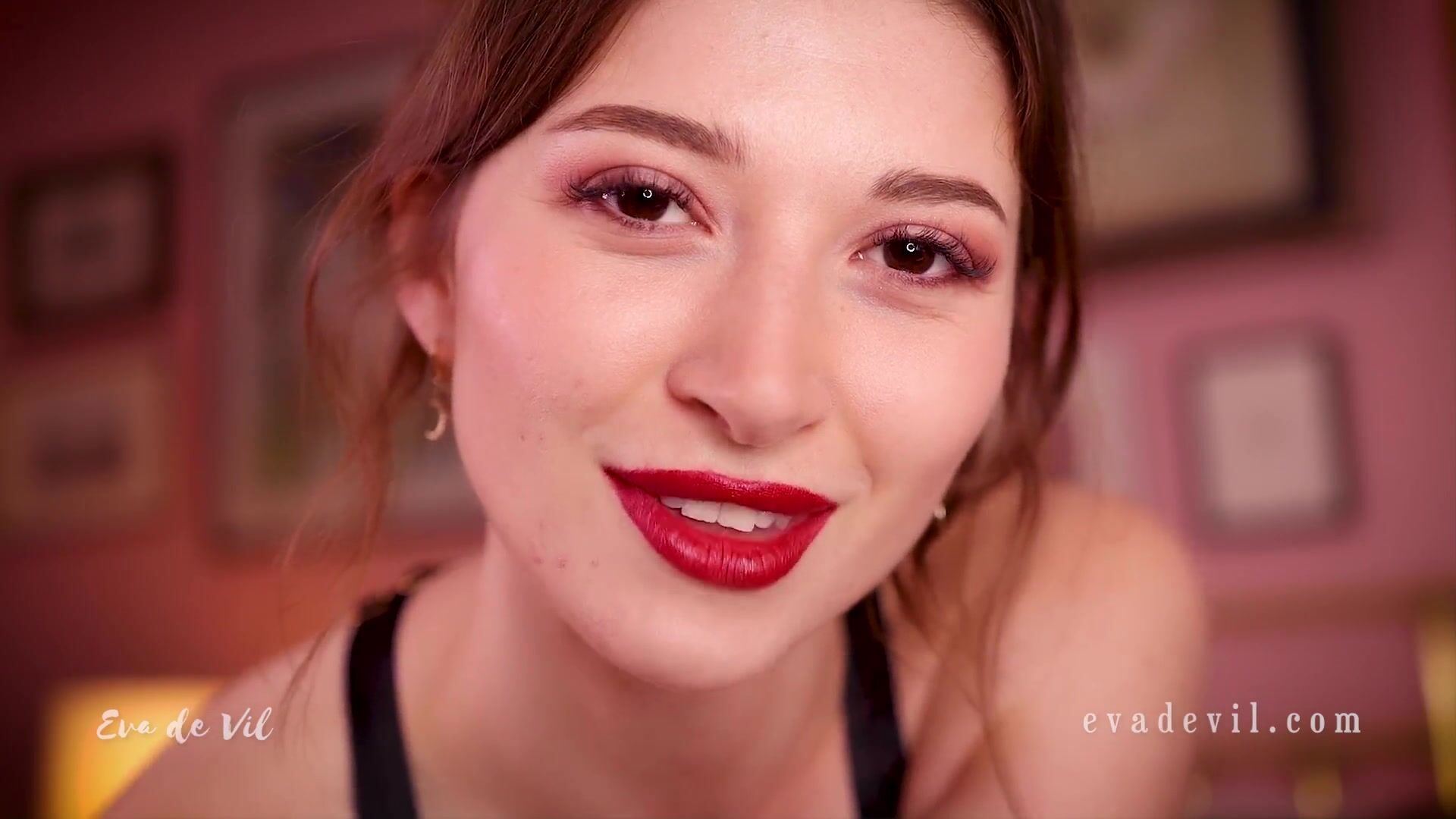 Eva de Vil - Into My Dungeon ASMR