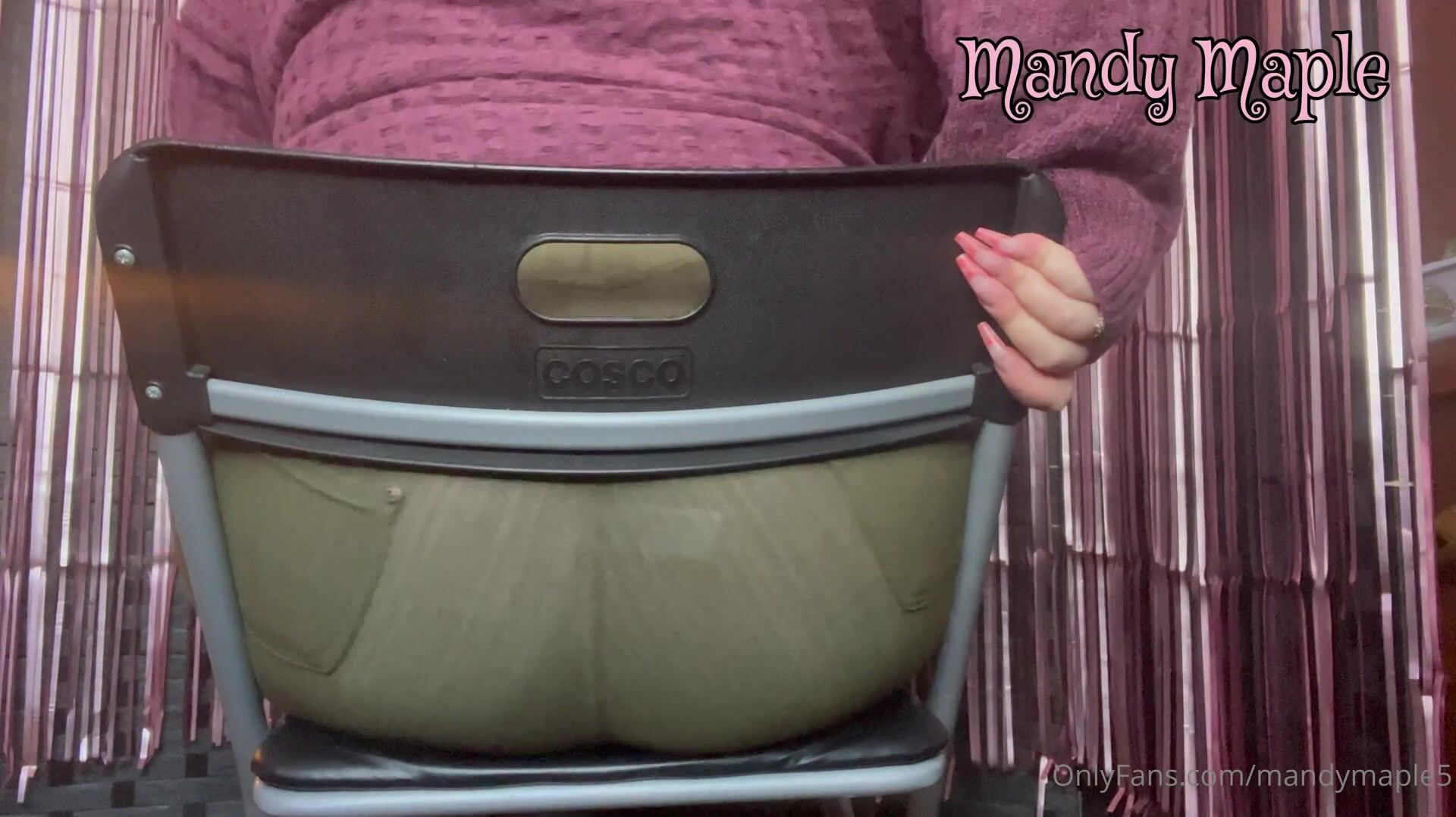 Mandy Maple - sitting behind a gassy girl POV