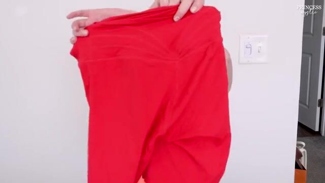 Princess Wystri - Sweaty Shorts Sniffer