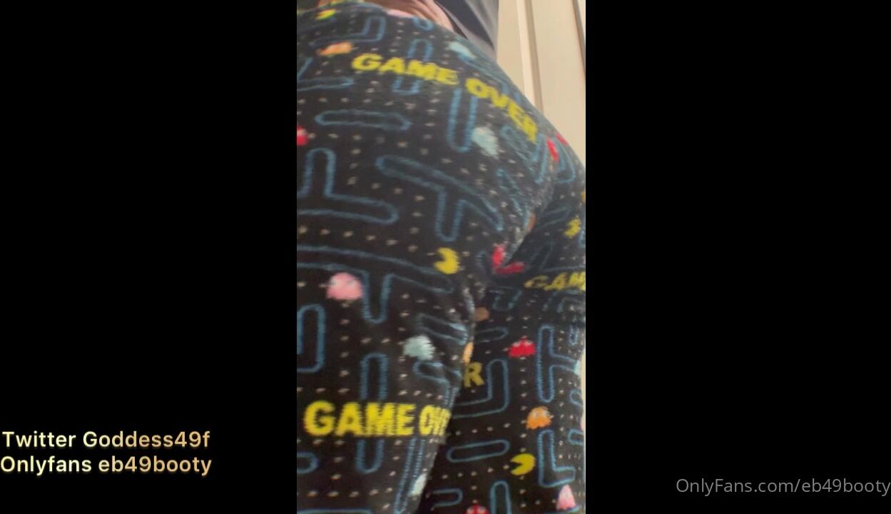 Ebonybooty49 bubbly raunchy gas in pajamas