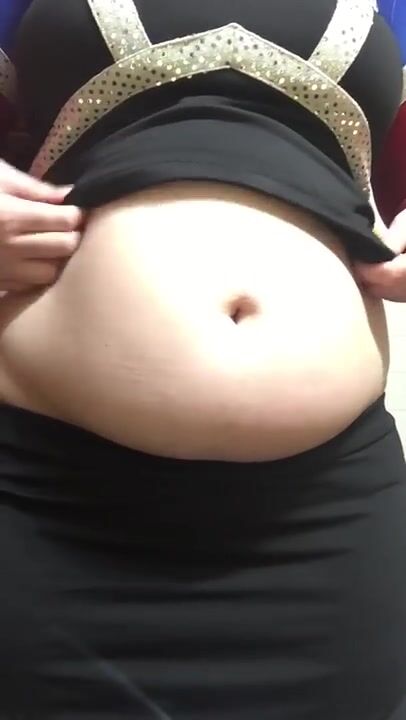 Cheer outfit belly play