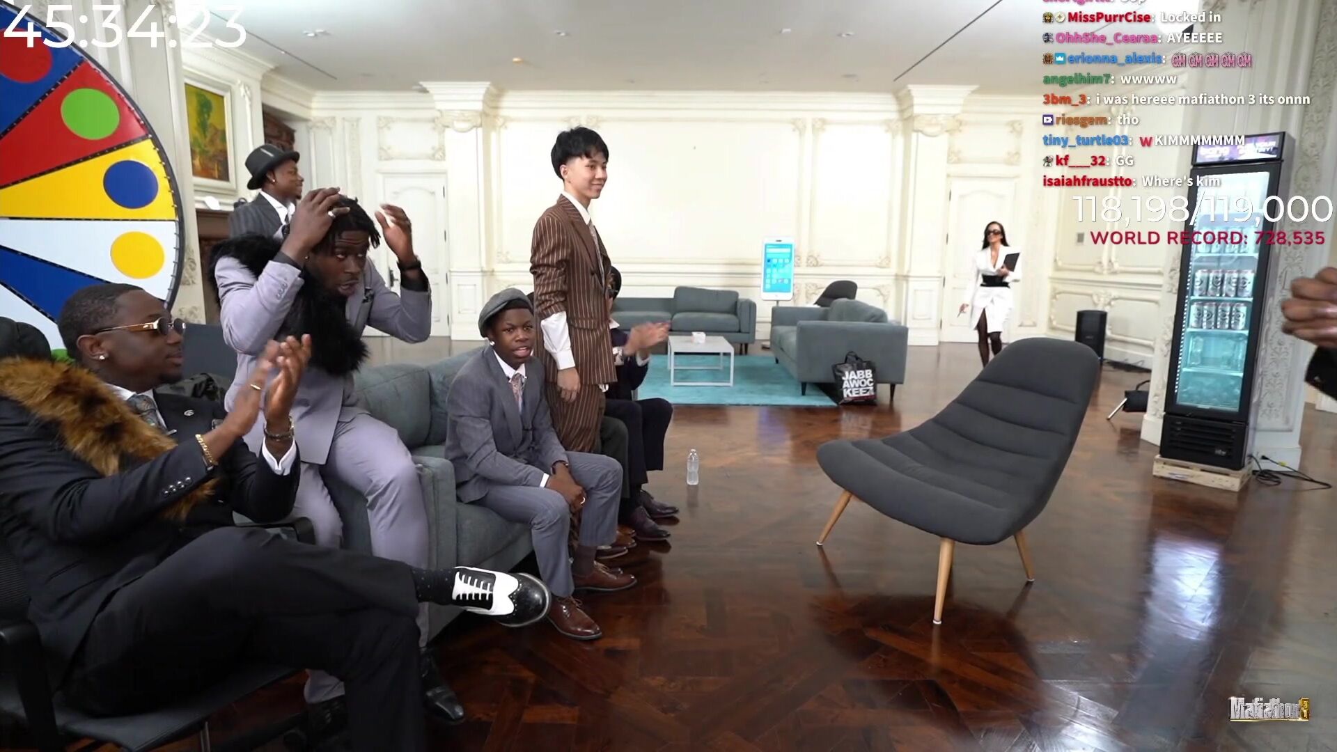 Kimkardashian vid teacher cosplay