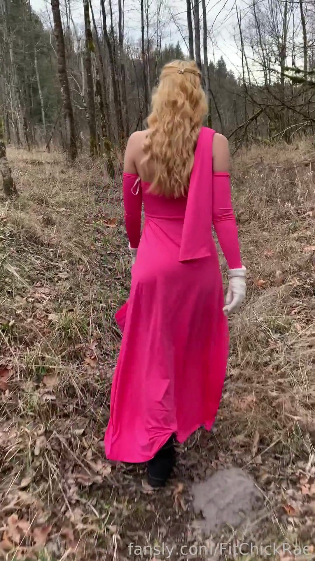 FitChickRae First Lush Experience! ???? I know some of you have seen me play with my lush on live, but