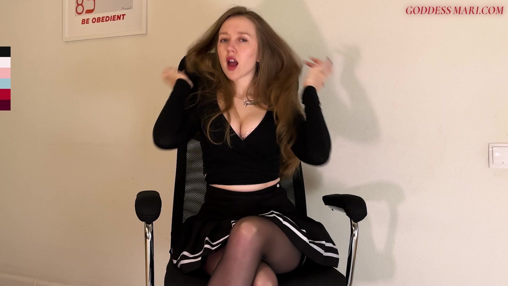 Goddess Mari - Guess What Color Panty | CEI Game